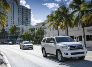 Celebrity Luxury Car Guide: How Stars Pick and Safeguard Their Vehicles news-01102024-061256