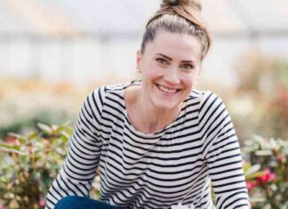 Expert Tips for Beautiful Bouquets with Floral Designer Liz Carter news-01102024-165519