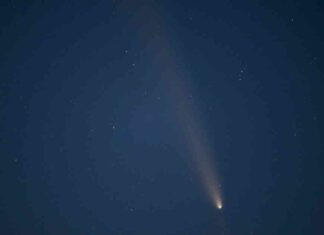 Ultimate Guide to Comet Tsuchinshan-ATLAS: A Rare Celestial Phenomenon news-18102024-151252