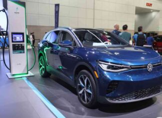 Scout Motors Unveils New Electric Vehicles: A Revival in the Works news-27102024-103334