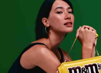 Kate Spade x M&M’s Holiday Collection: Save Up to 40% on Bags, Shoes & More news-07112024-212331