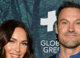 Blended Family Photos of Megan Fox, Machine Gun Kelly, Brian Austin Green, and Sharna Burgess – E! Online news-12112024-035007