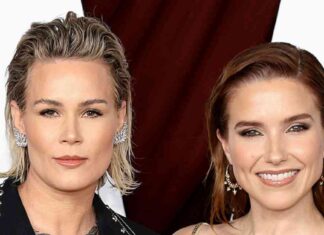 Ashlyn Harris Reveals Sophia Bush’s Bond with Her Children – E! Online news-26112024-172746