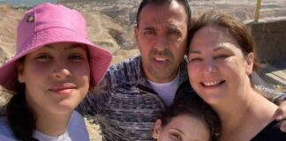 hamas-hostage-released-lost-brit-wife-daughters