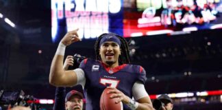 houston-texans-consider-leaving-23-year-old-stadium