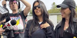 kourtney-kardashians-low-key-style-at-landfill-protest