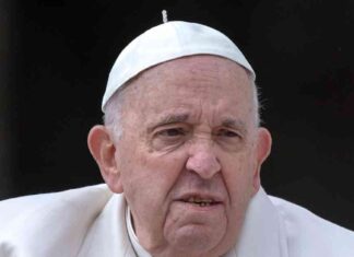 Pope Francis Critical Condition: Health Crisis in Hospital pope-francis-critical-condition-health-crisis-in-hospital