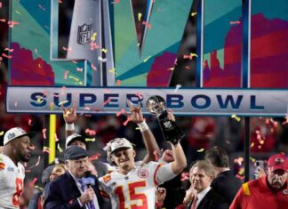Super Bowl Bonuses for Chiefs and Eagles Players super-bowl-bonuses-for-chiefs-and-eagles-players