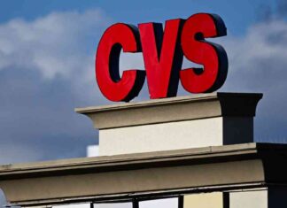 CVS Passport Equipment Failure Sparks Shopper Outrage cvs-passport-equipment-failure-sparks-shopper-outrage
