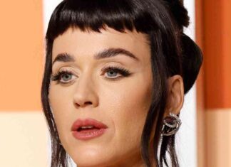 Katy Perry Seeks Taylor Swift’s Advice After Tour Struggles katy-perry-seeks-taylor-swifts-advice-after-tour-struggles