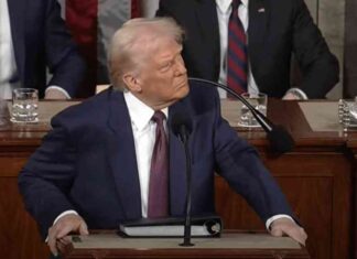 Trump Speech Disrupted by Hecklers, Biden Legacy Criticized trump-speech-disrupted-by-hecklers-biden-legacy-criticized