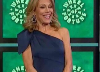 Vanna White Works 34 Days for $10 Million: Secrets Revealed vanna-white-works-34-days-for-10-million-secrets-revealed