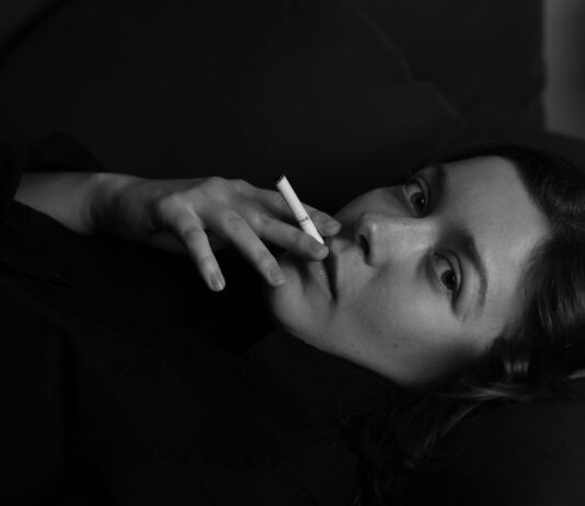 Alp Pouches Review: What To Know About This Nicotine Trend Alp Pouches Review: What To Know About This Nicotine Trend