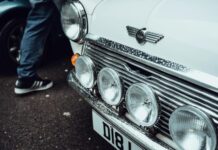 Anderson Cooper: Life Story, Career Highlights, and Full Biography Anderson Cooper: Life Story, Career Highlights, and Full Biography