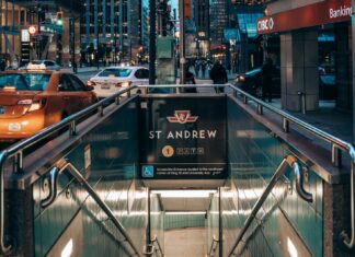 Andrew Scott: Life Story, Career Highlights, and Full Biography Andrew Scott: Life Story, Career Highlights, and Full Biography