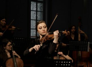 Ashnikko: Life Story, Career Highlights, and Full Biography Ashnikko: Life Story, Career Highlights, and Full Biography