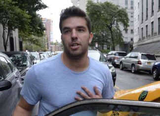 Billy McFarland Resigns as Fyre Fest Boss, Brand for Sale billy-mcfarland-resigns-as-fyre-fest-boss-brand-for-sale