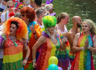 Bob the Drag Queen: Life Story, Career Highlights, and Full Biography Bob the Drag Queen: Life Story, Career Highlights, and Full Biography