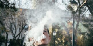 Breeze Vape Review: Flavor, Battery Life, And What Users Really Think