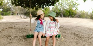 Bucket Hats For Men: Why This ’90s Trend Is Back In Style