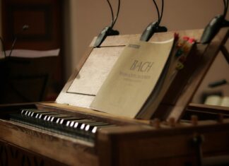 Catherine Bach Nude Scenes: How The Dukes Of Hazzard Star Handled Fame Catherine Bach Nude Scenes: How The Dukes Of Hazzard Star Handled Fame