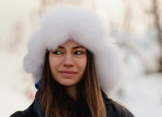 Cool Hats Trending In 2025: Which Styles Are Everyone Wearing? Cool Hats Trending In 2025: Which Styles Are Everyone Wearing?