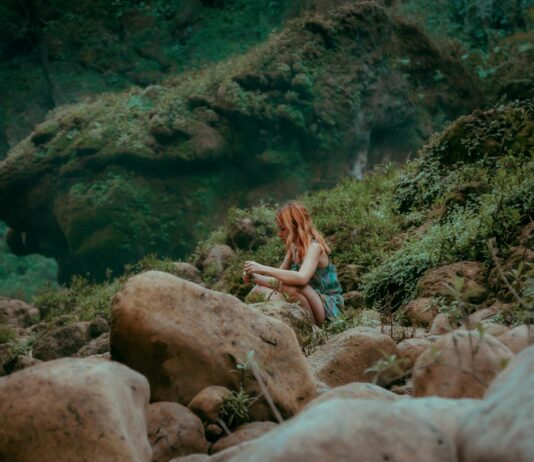 Damian Lillard: Life Story, Career Highlights, and Full Biography Damian Lillard: Life Story, Career Highlights, and Full Biography