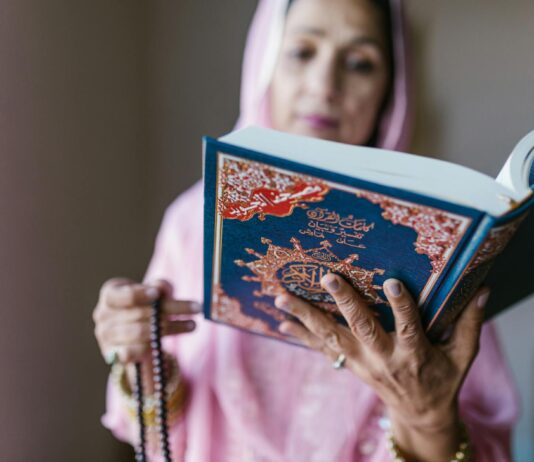 Faith Over Fear Message: Why This Mantra Keeps Growing