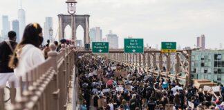 Floyd Mayweather: Life Story, Career Highlights, and Full Biography