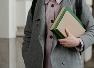 Freeze School Policy Explained: What It Means For Students This Winter Freeze School Policy Explained: What It Means For Students This Winter