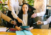 Geoffrey Rush: Life Story, Career Highlights, and Full Biography Geoffrey Rush: Life Story, Career Highlights, and Full Biography