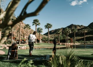 Ghost Golf Bag Review: Sleek, Durable, And Pro-Approved? Ghost Golf Bag Review: Sleek, Durable, And Pro-Approved?