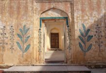 Jai Courtney: Life Story, Career Highlights, and Full Biography Jai Courtney: Life Story, Career Highlights, and Full Biography