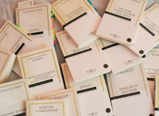 Kathryn Thomas: Life Story, Career Highlights, and Full Biography Kathryn Thomas: Life Story, Career Highlights, and Full Biography