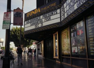 Kevin Durant: Life Story, Career Highlights, and Full Biography Kevin Durant: Life Story, Career Highlights, and Full Biography