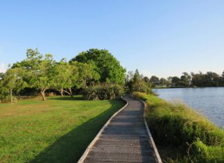 Kylie Minogue: Life Story, Career Highlights, and Full Biography Kylie Minogue: Life Story, Career Highlights, and Full Biography