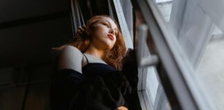 Low Rise Jeans Are Back: Why Everyone’s Obsessed Again