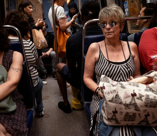 State Bags Review: Are These Stylish Carriers Worth The Price?