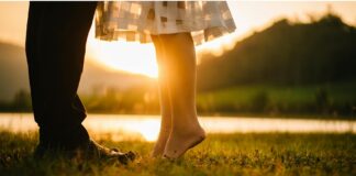 The Paradise Problem Book Review: A Smart Romance With Depth