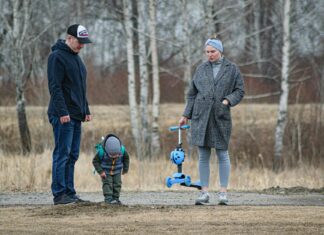 Toddler Scooter Guide: Safe And Fun Rides For Your Little One Toddler Scooter Guide: Safe And Fun Rides For Your Little One