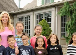 Gosselin Family Feud: Collin’s Abuse Allegations, Cheating Rumors & More gosselin-family-feud-collins-abuse-allegations-cheating-rumors-more