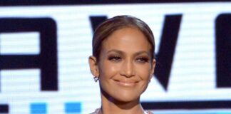 jennifer-lopezs-preparations-for-american-music-awards-2025