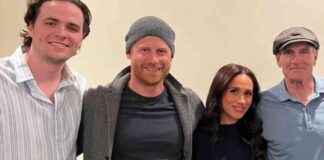 meghan-and-harry-attend-famous-singers-gig-and-receive-signed-book