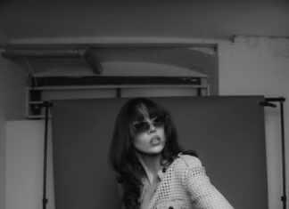 Mini Kelly: Discover The Ultimate Fashion Statement You Need