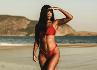 Red Bikini: Discover Stunning Styles That Will Turn Heads!